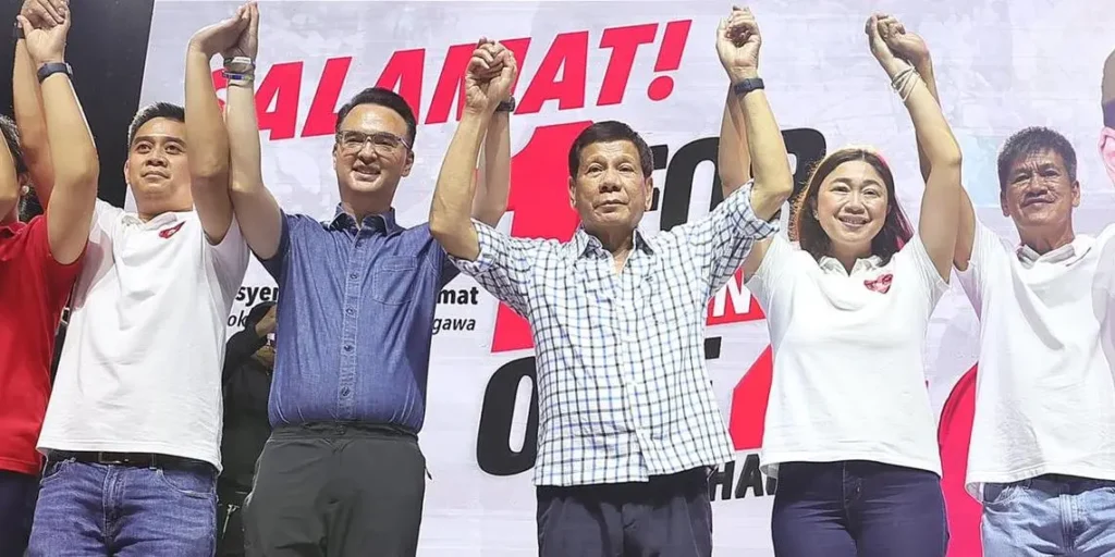 Duterte thanks Cayetanos, Taguigeños for 2016 victory